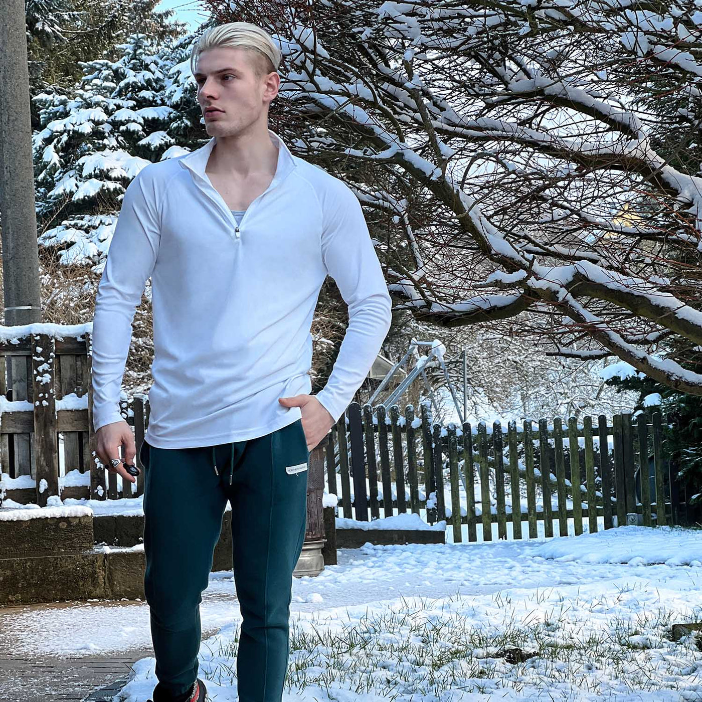Men's Lightweight Zip Pullover